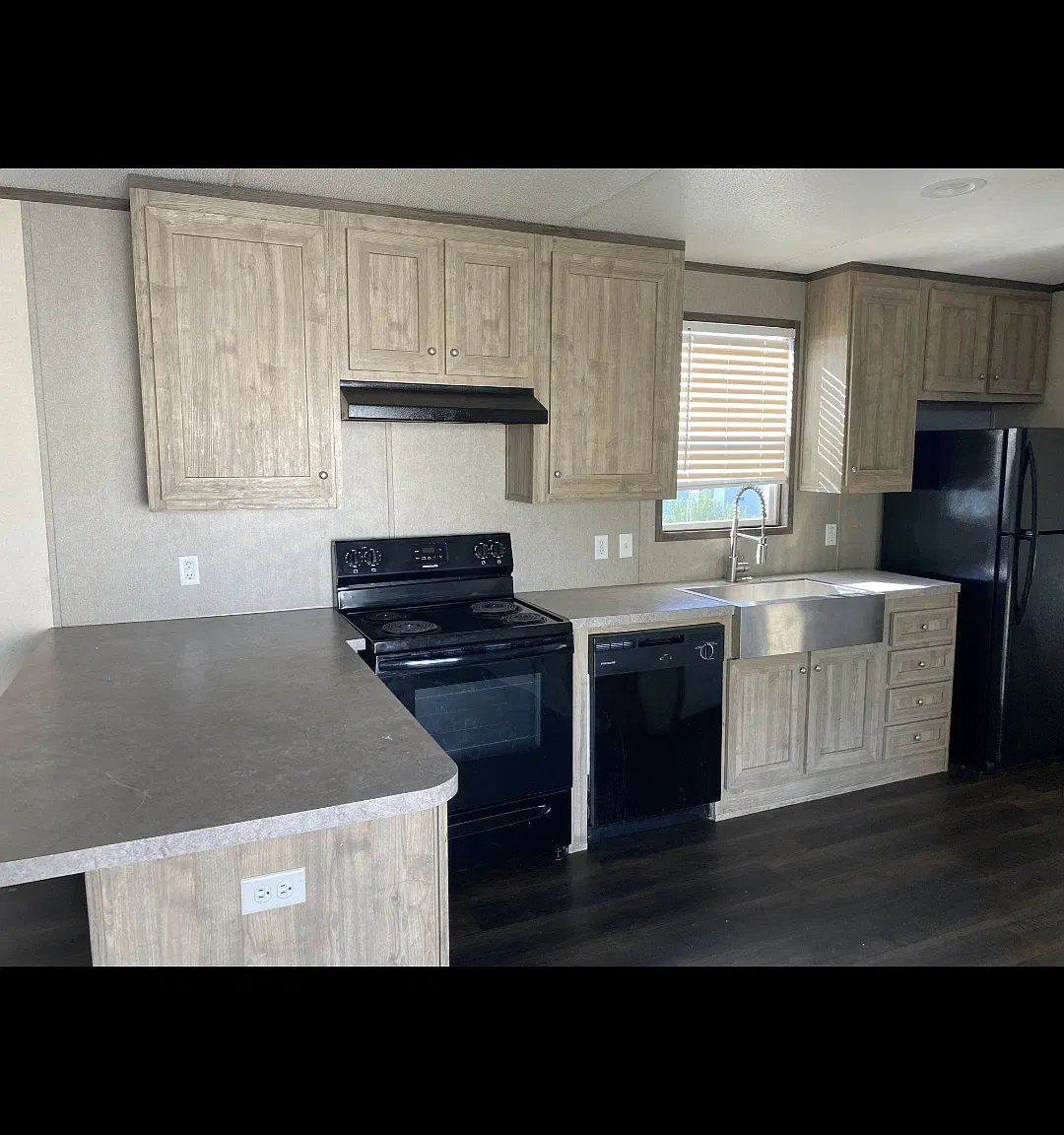 3 bed, 1216 sqft, $1,125 — Photo 2