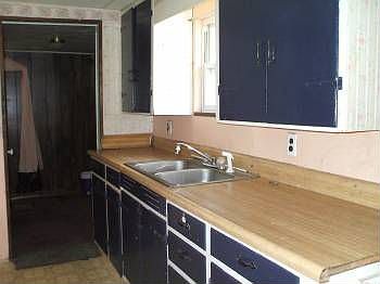 2nd image of 1262 Jefferson