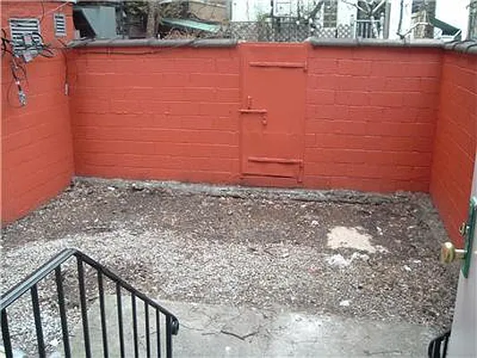 Rented by Level Group | media 20