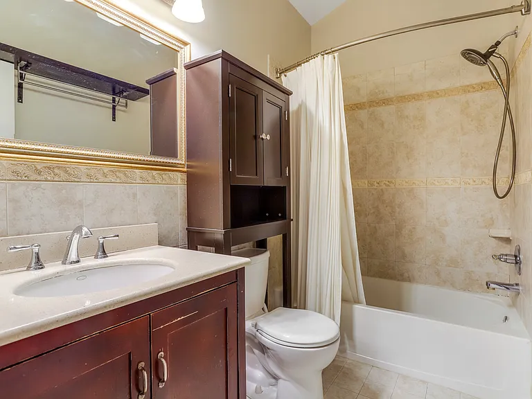 141 Martin Ln — Photo 39