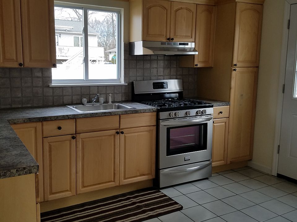1st image of 7 Gleeland St