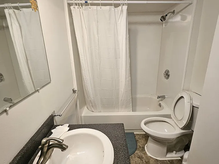 3209 Saratoga Ave #1 — Photo 12