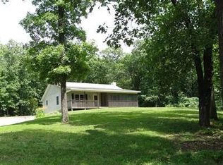 9209 W Brazito Rd, Russellville, MO 65074