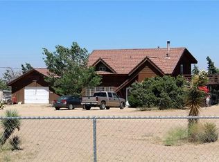 9895 Valle Vista Rd, Phelan, CA 92371