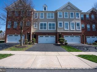 154 Country View Way, Telford, PA 18969