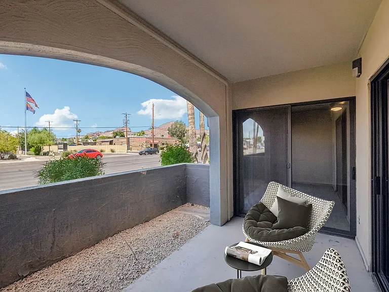 4127 Arcadia — Photo 35