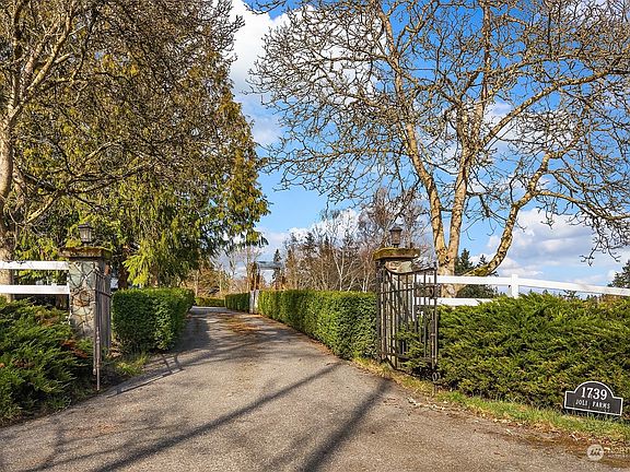 4th image of 1739 Joli Drive