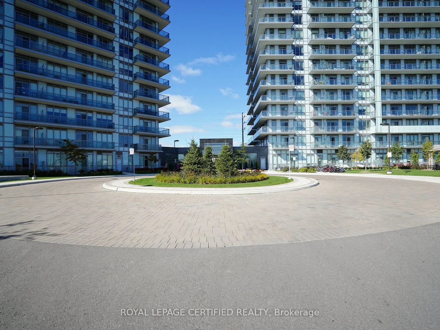 2 bed, $2,500 — Photo 4