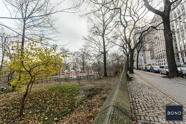 Rented by Bond New York | media 56