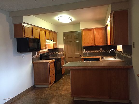 3rd image of 3511 NE 136th Ave