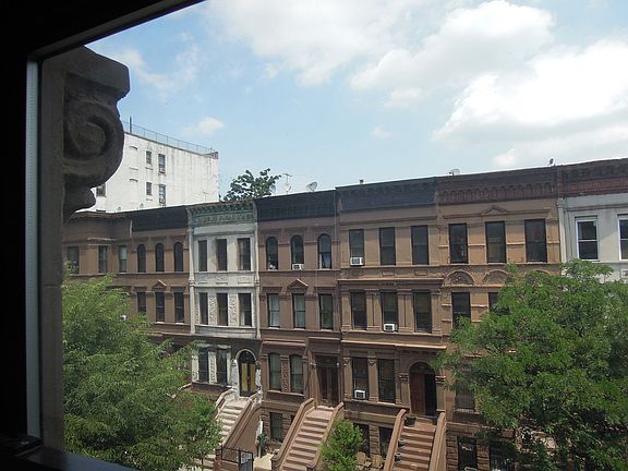 3rd image of 72 W 119th St APT 2