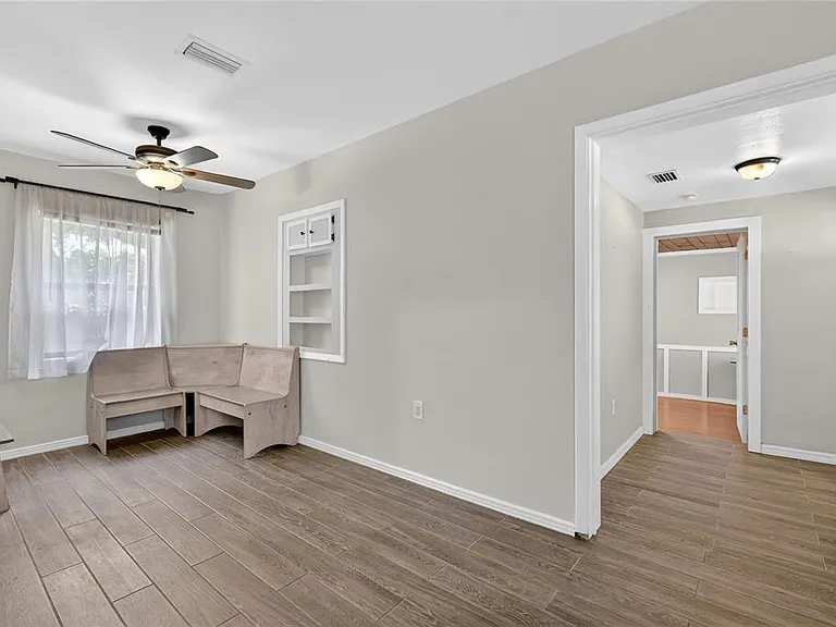 706 Mission Dr — Photo 17