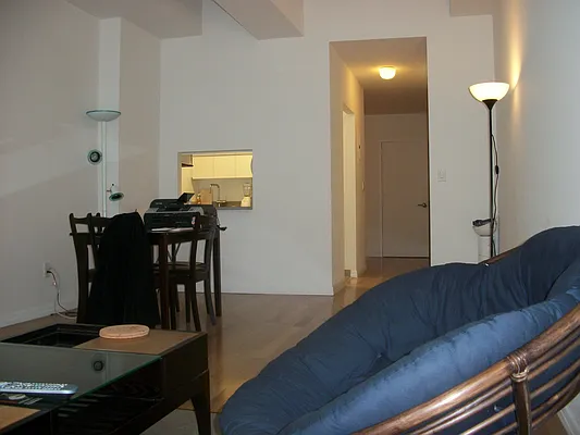 Rented by Nest Seekers International | media 6