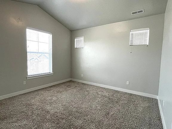 5th image of 1424 N 3830 W #C204