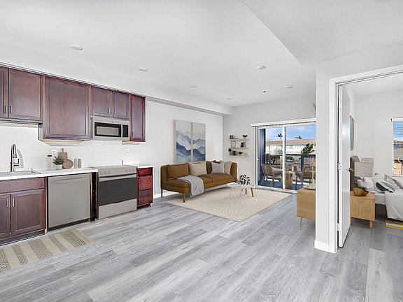 One-Bedroom Apartment Home