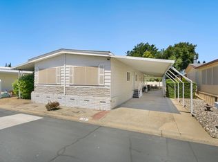 13 Pina St, Sacramento, CA 95828