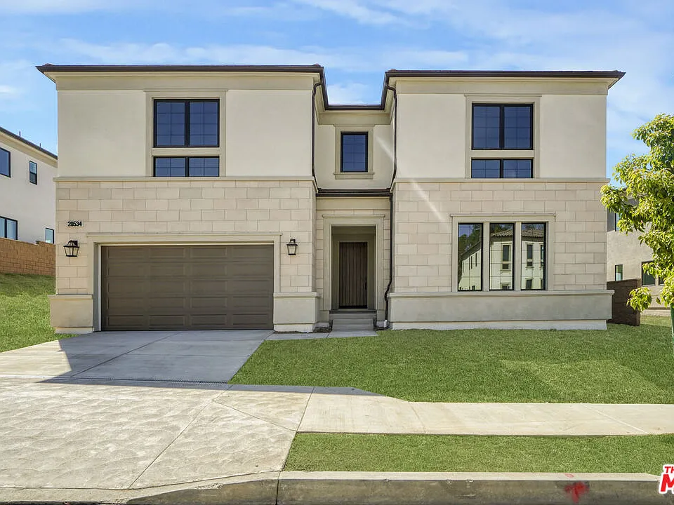 20534 Edgewood Ct