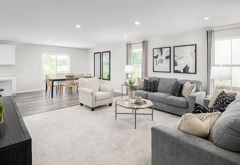 1145 Bethel Ridge Dr — Photo 4