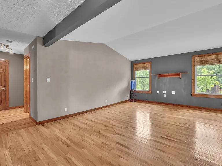 777 Helton Dr — Photo 8