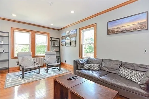 36 Alleyne St #1 — Photo 5