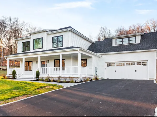 106 Seymour Road, Woodbridge, CT 06525