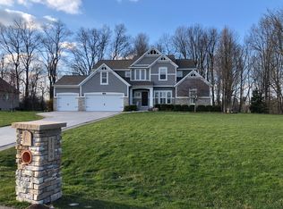 1199 Joann Ln, Williamston, MI 48895