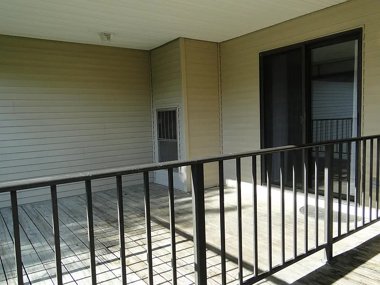 29842 Utica Rd — Photo 5