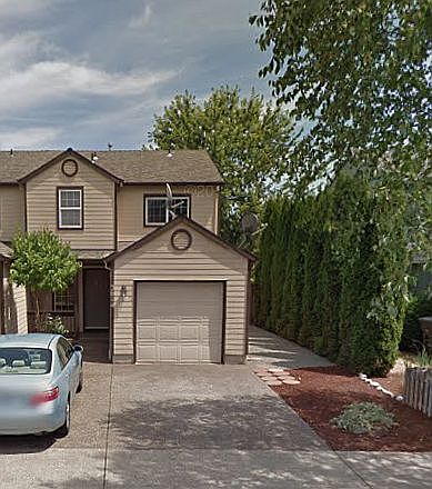 1st image of 2614 NE 1st Dr