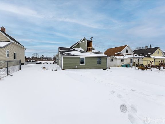 5th image of 530 E Main St