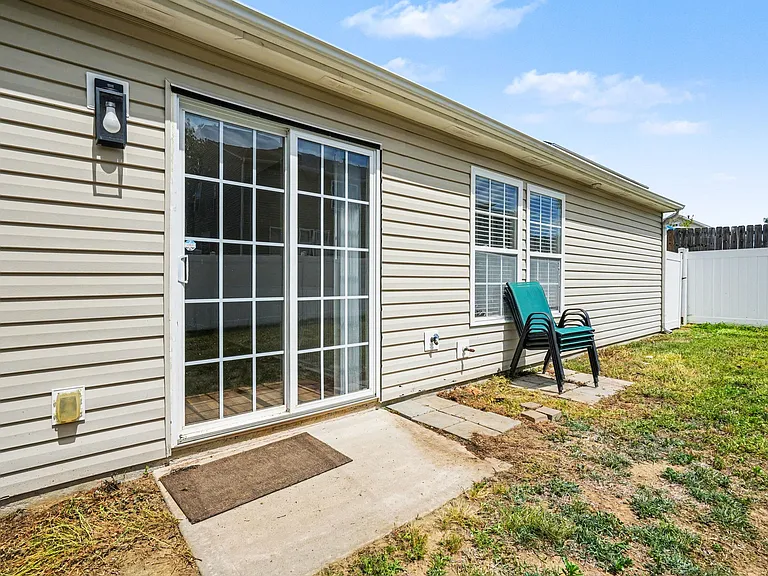 836 Chastain Ave — Photo 22