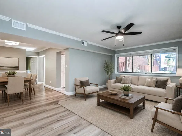 2700 Dartmouth Rd APT 1, Alexandria, VA 22314