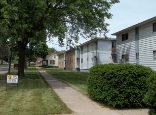 812 15th Ave SW, Cedar Rapids, IA 52404