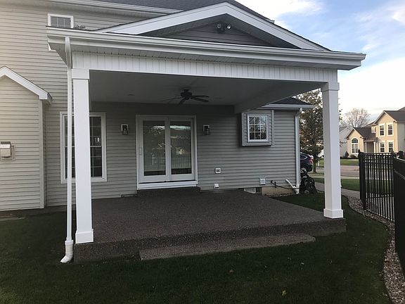 3rd image of 7 Olive Ln