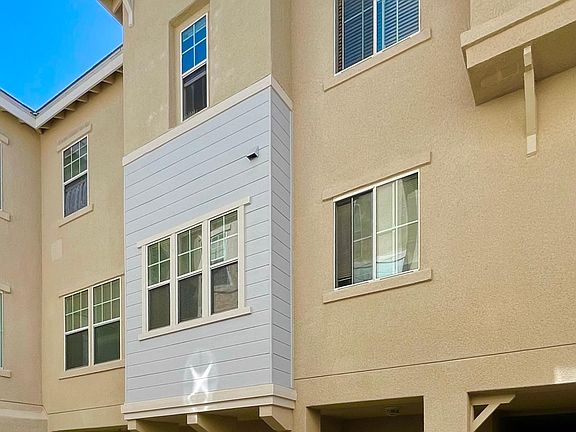 2nd image of 11 Bonita St APT B
