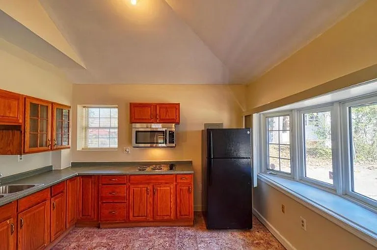 10215 Livingston Rd #A — Photo 9