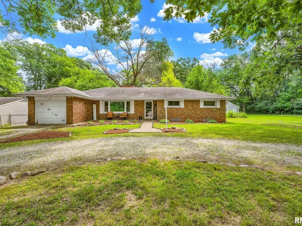 2304 N Lehman Rd, Peoria, IL 61604