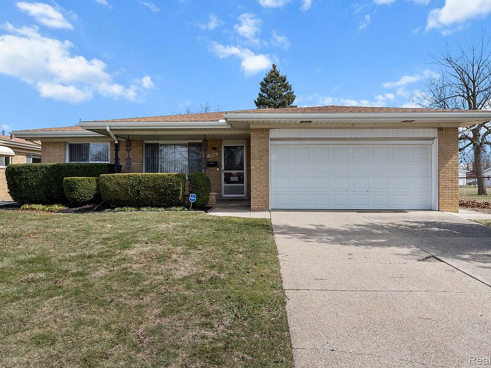 1st image of 28648 Gail Dr