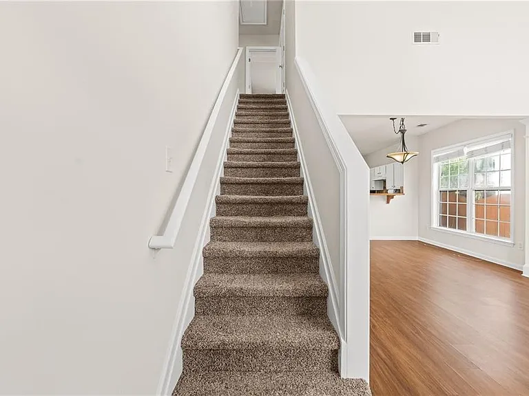 2704 Regent Walk Dr — Photo 21
