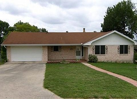 2nd image of 115 Skyview Dr W