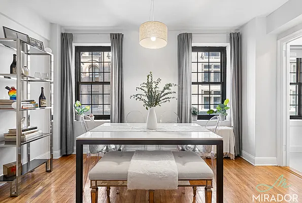 Sold by Mirador Real Estate | media 4
