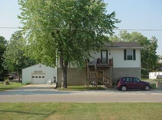 27 W 5th St, Manchester, OH 45144