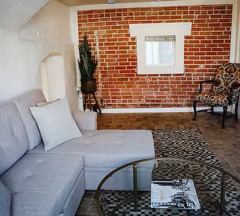 4th image of 2337 E 12th Ave APT 3