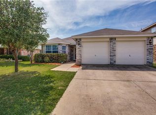 2016 Club Oak Dr, Heartland, TX 75126