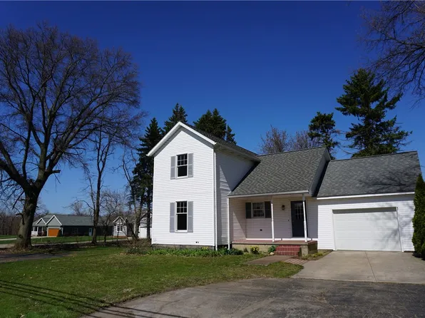 1217 Bartlett Rd, Harborcreek, PA 16421