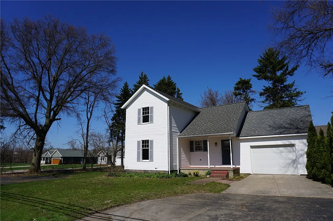 1217 Bartlett Rd photo 1