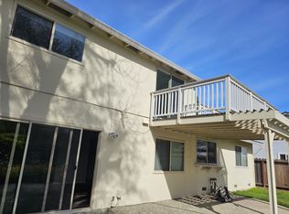 5586 Paseo Navarro, Pleasanton, CA 94566