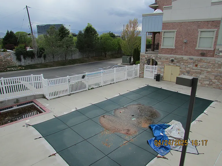 Pool and hot top