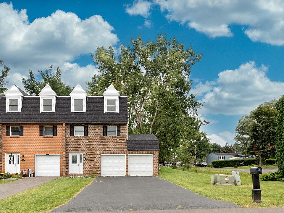 1st image of 8237 Vicksburg Pl