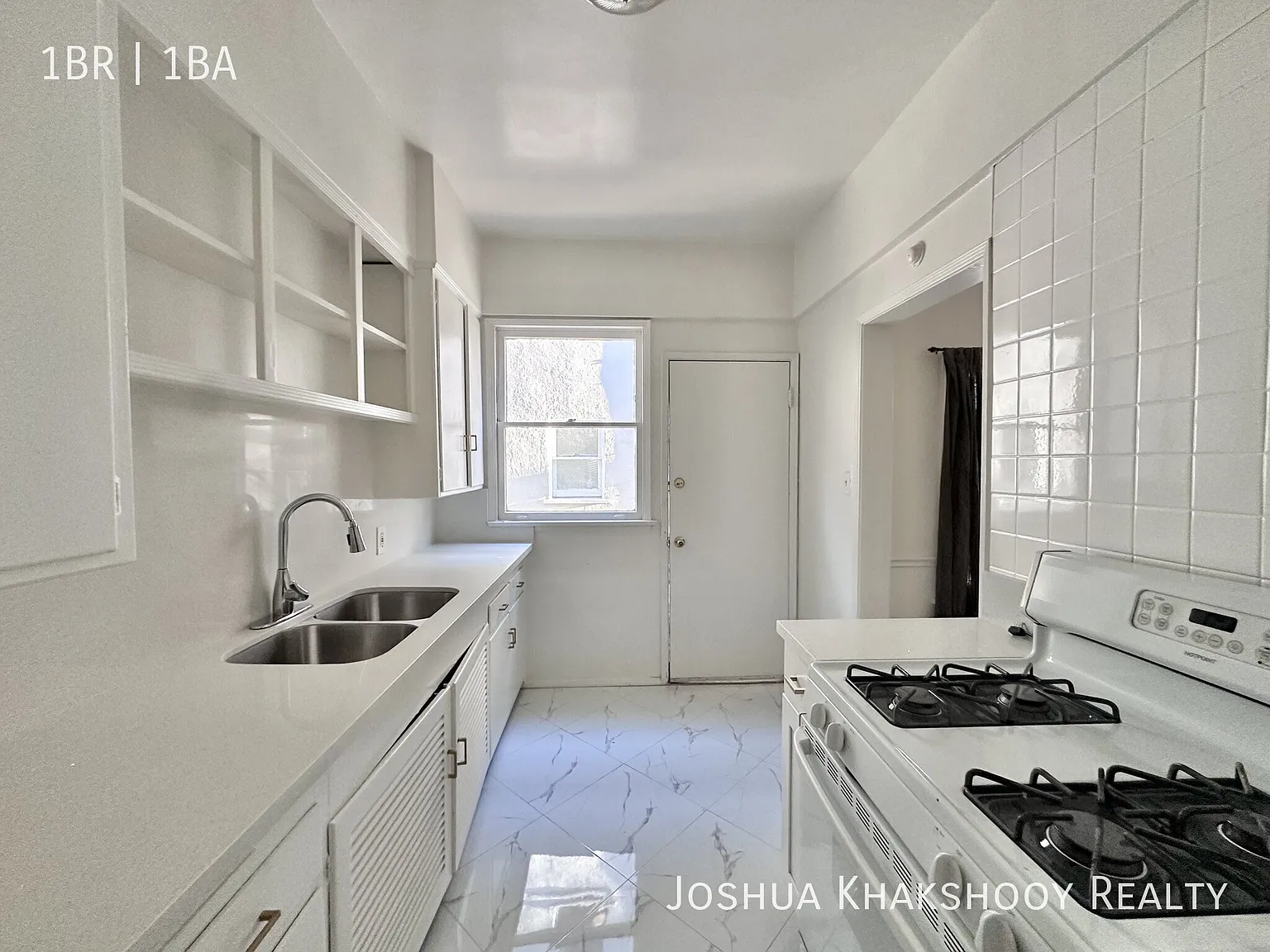 353 1/2 N Sycamore Ave Los Angeles, CA 90036 — Photo 4