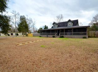 145 Black Oak Rd, Bonneau, SC 29431